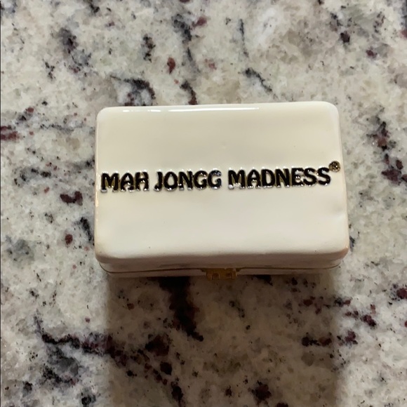 MAH JONGG MADNESS Enameled Hinged Trinket Box - Picture 4 of 4